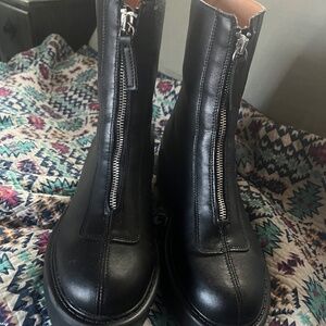 Steve Madden Jones Black Leather Boots